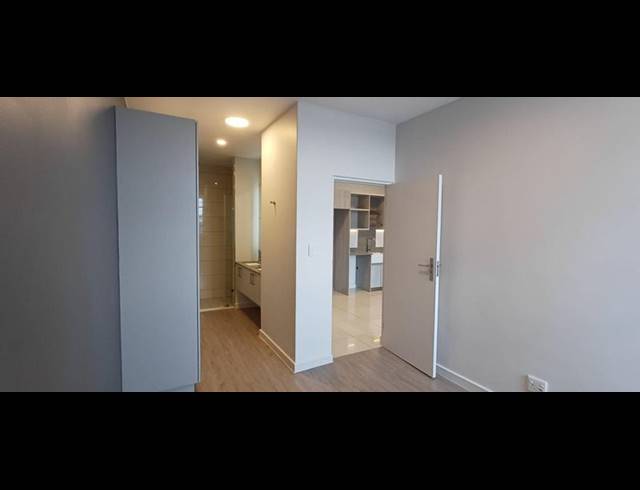 2 BEDROOM APARTMENT FOR SALE IN ROSEBANK